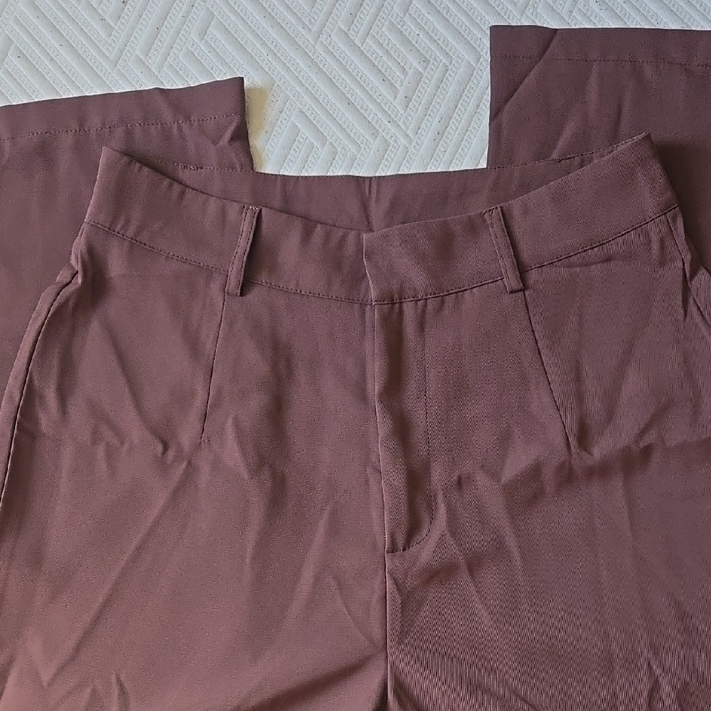 Chic Brown Trousers